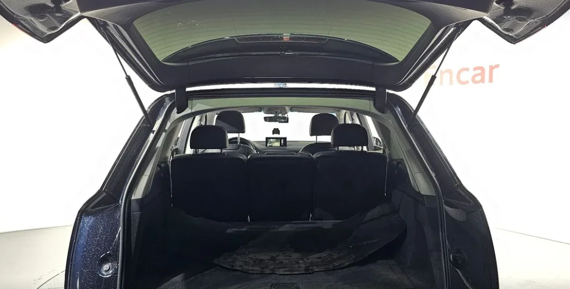 Audi Q7 * АВТО КРЕДИТ* ЦЕНА ДО БГ * Сервизна история * , снимка 3 - Автомобили и джипове - 55459727
