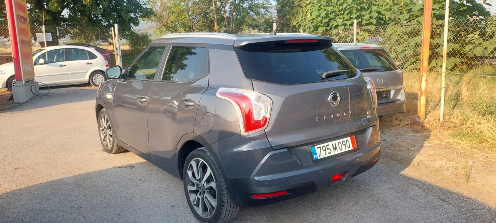 SsangYong Tivoli 1, 6, снимка 3 - Автомобили и джипове - 56004839