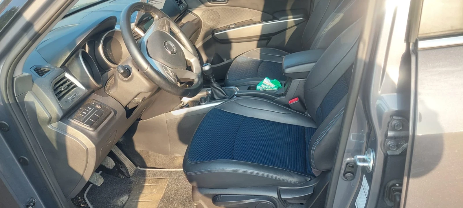 SsangYong Tivoli 1, 6, снимка 9 - Автомобили и джипове - 56004839