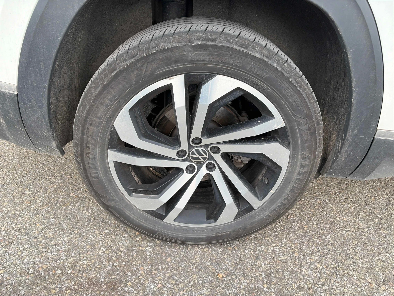 VW Atlas * Highline * ОБДУХВАНЕ* 360КАМЕРИ* , снимка 7 - Автомобили и джипове - 56076215