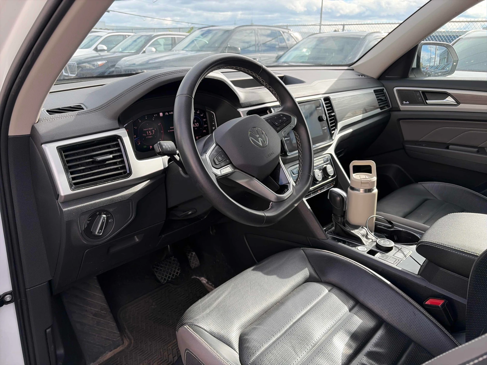VW Atlas * Highline * ОБДУХВАНЕ* 360КАМЕРИ* , снимка 5 - Автомобили и джипове - 56076215