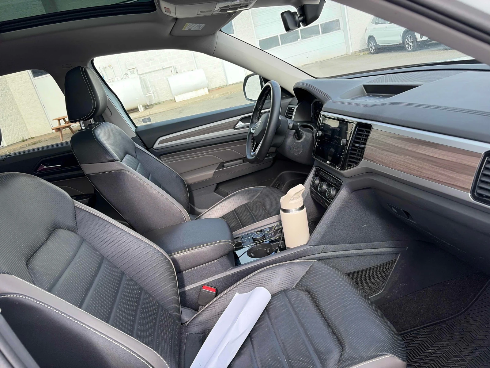 VW Atlas * Highline * ОБДУХВАНЕ* 360КАМЕРИ* , снимка 10 - Автомобили и джипове - 56076215