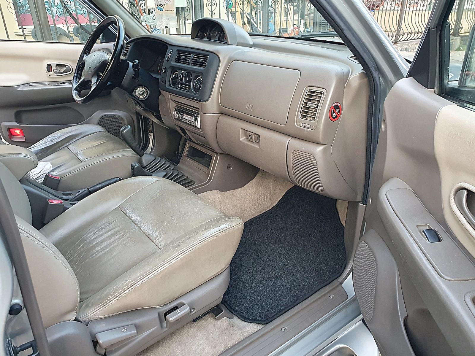 Mitsubishi Pajero sport 2.5TDI-KLIMATIK!, снимка 13 - Автомобили и джипове - 56145266