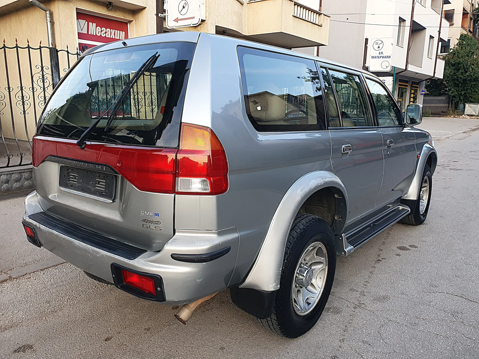 Mitsubishi Pajero sport 2.5TDI-KLIMATIK!, снимка 5 - Автомобили и джипове - 56145266