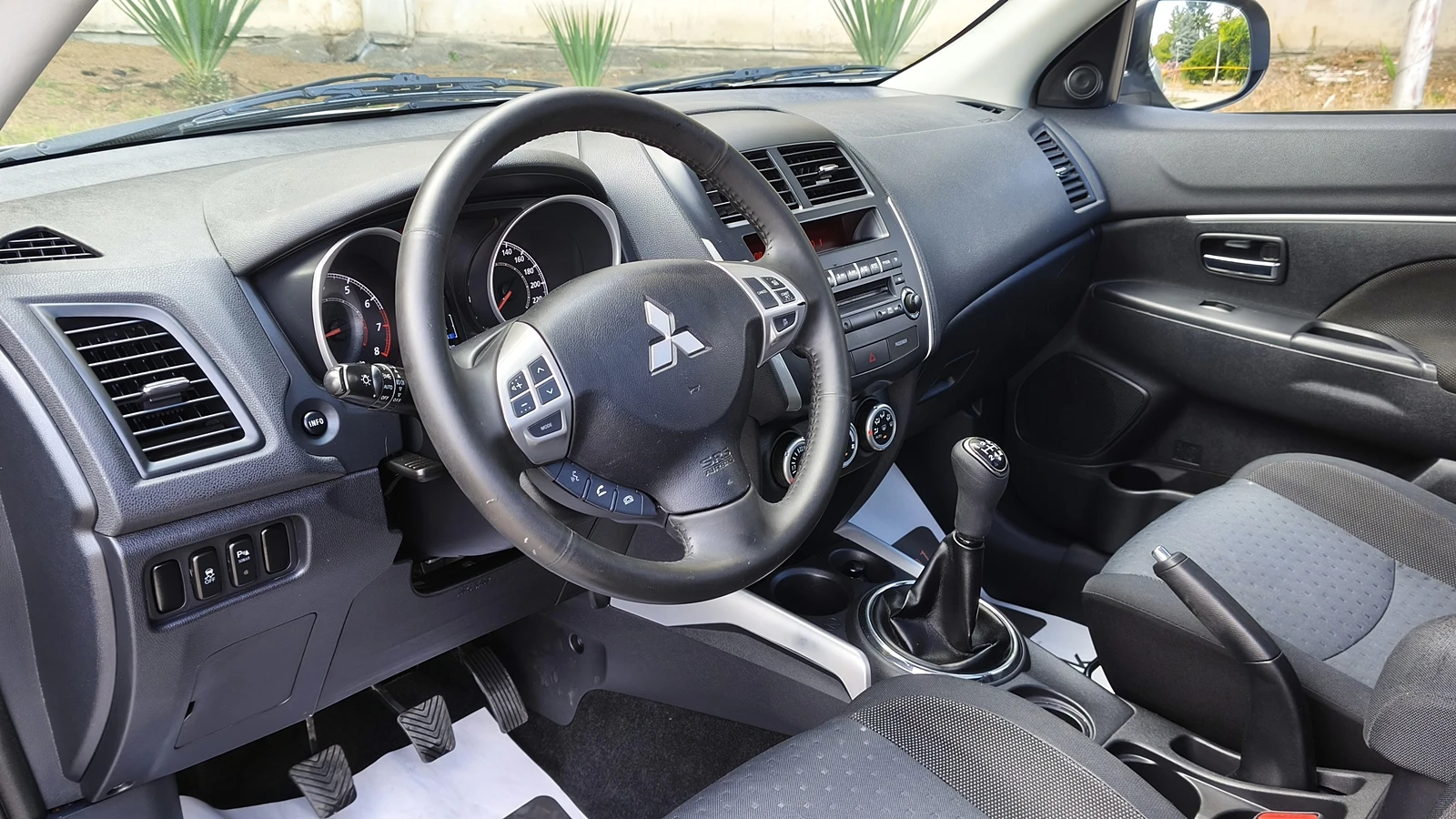 Mitsubishi ASX 1.6i LPG , снимка 9 - Автомобили и джипове - 56210820