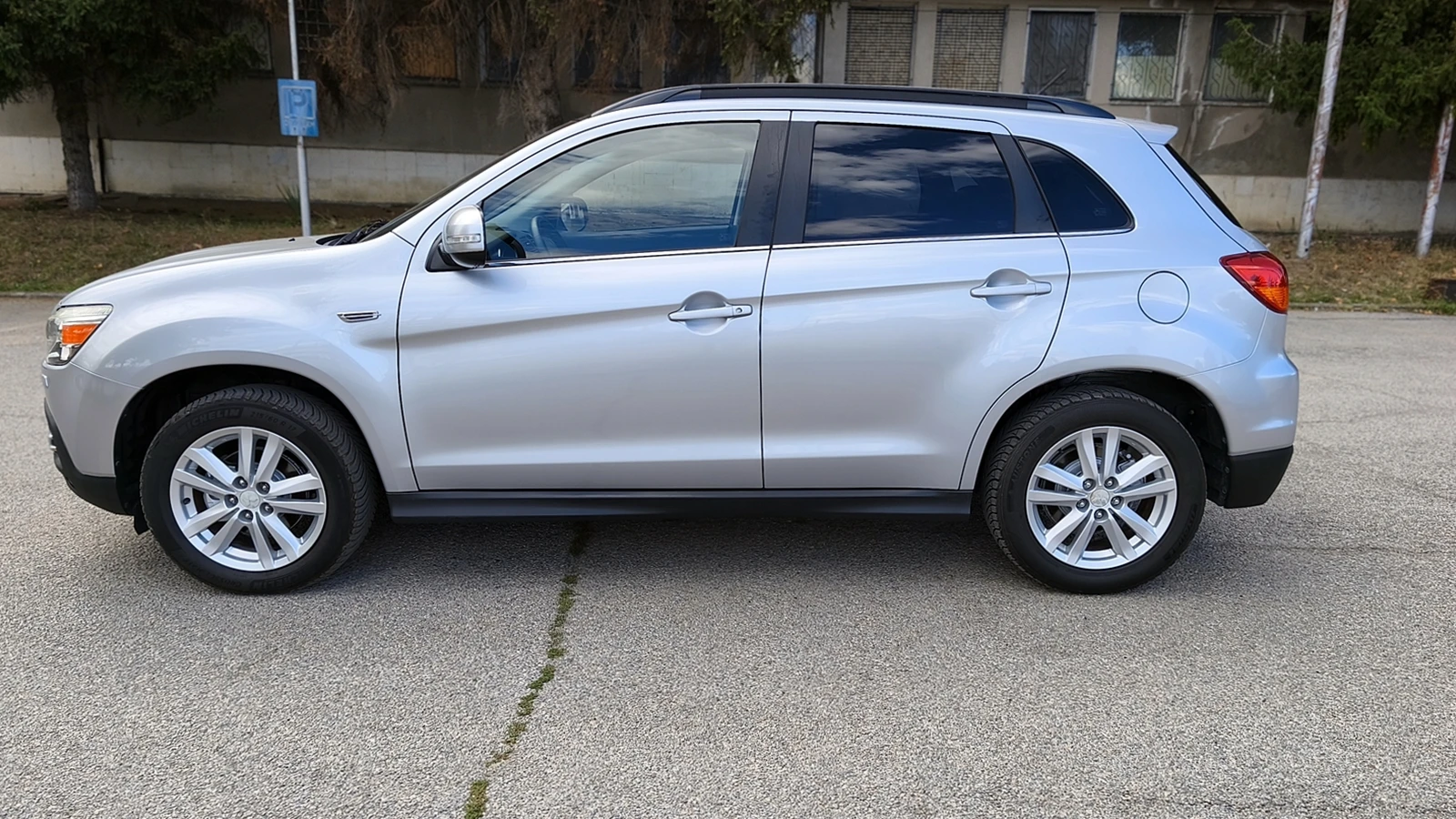 Mitsubishi ASX 1.6i LPG , снимка 2 - Автомобили и джипове - 56210820
