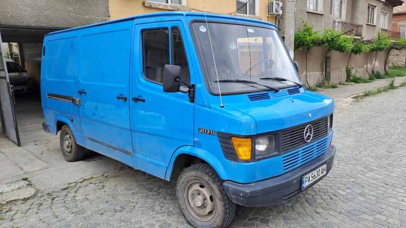 Mercedes-Benz 207, снимка 2 - Бусове и автобуси - 46956409