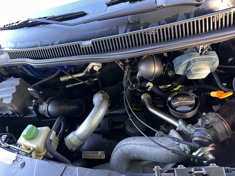 VW T5, снимка 8 - Бусове и автобуси - 52026627