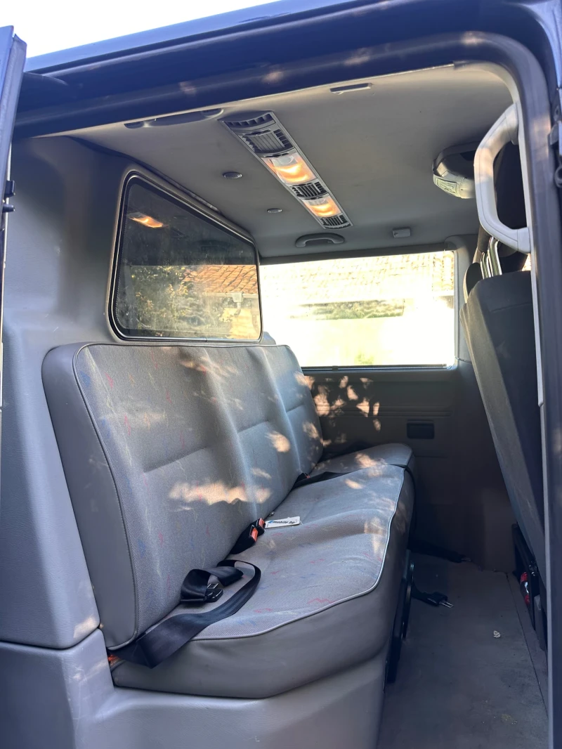 VW T5, снимка 6 - Бусове и автобуси - 52026627