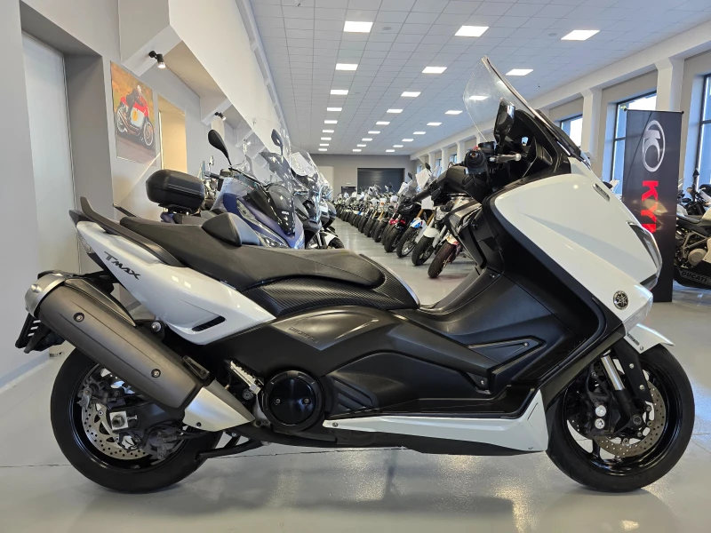 Yamaha T-max 530ie, ABS, Keyless, Led!, снимка 2 - Мотоциклети и мототехника - 50908914