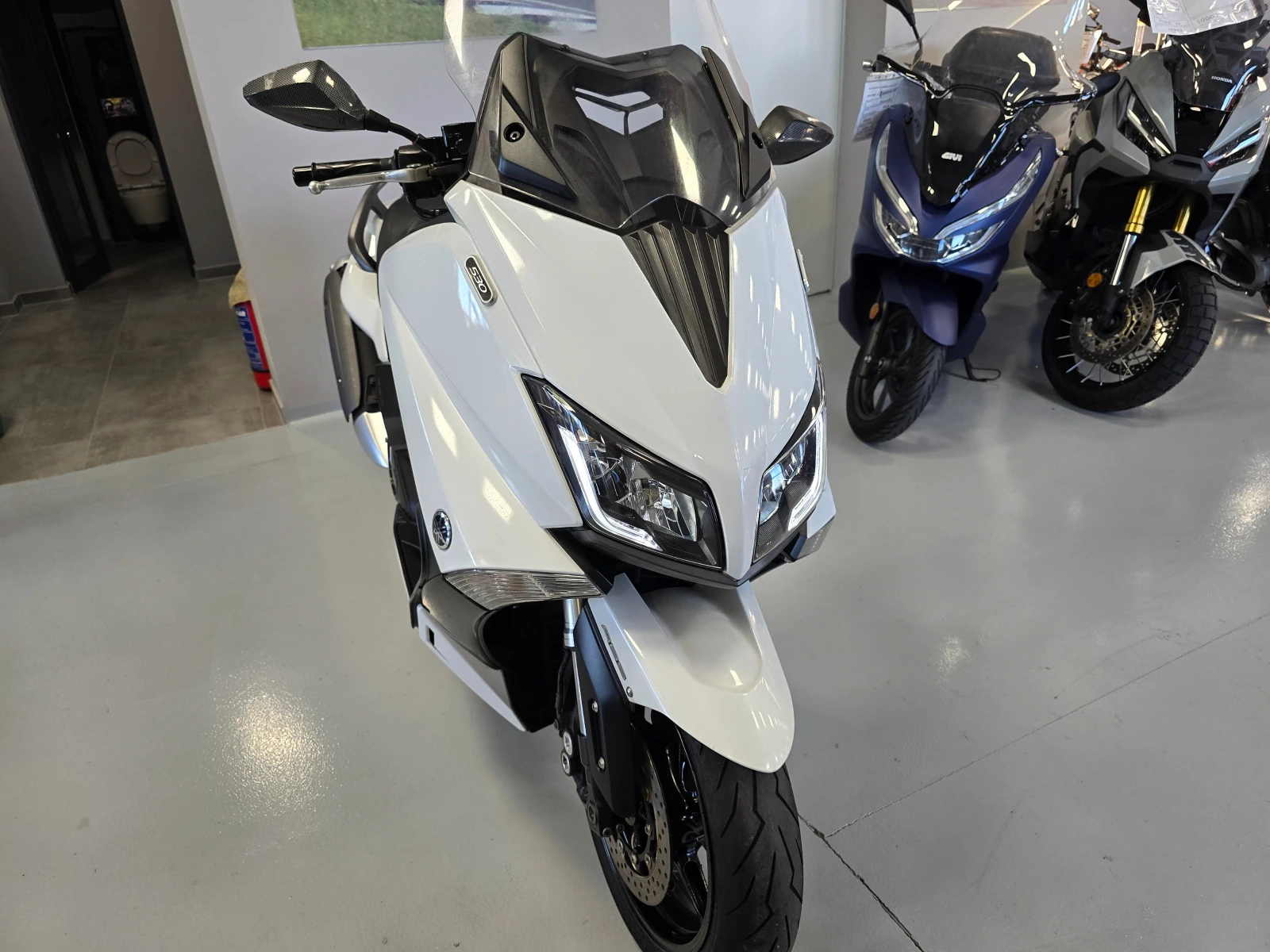 Yamaha T-max 530ie, ABS, Keyless, Led! - изображение 8