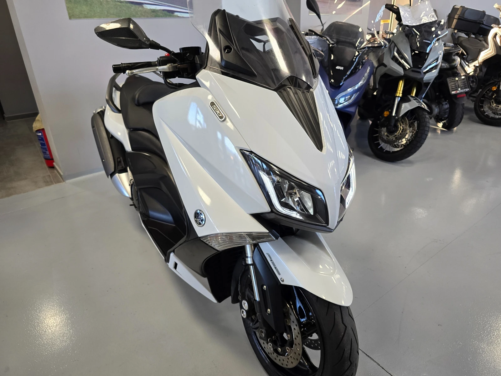 Yamaha T-max 530ie, ABS, Keyless, Led! - изображение 9