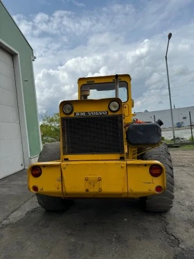 Челен товарач Volvo BM 22000 лв, снимка 4