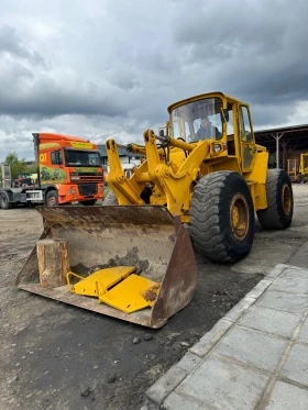 Челен товарач Volvo BM 22000 лв, снимка 1