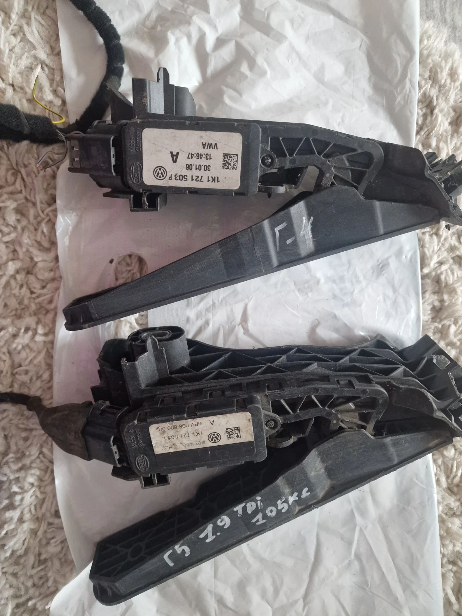 1K1721503L ����� ��� VW PASSAT 1K1 721 503 L  6PV 008 600 -00 | Mobile.bg � ����������� 1