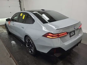 BMW i5 M60 XDRIVE| BROOKLYN GREY| B&W| HUD| 360| 2 КЛЮЧА, снимка 4