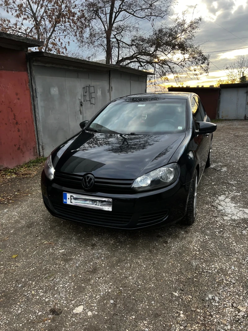 VW Golf, снимка 1 - Автомобили и джипове - 48170166