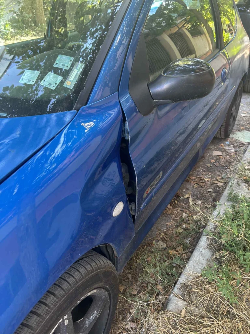 Peugeot 206, снимка 3 - Автомобили и джипове - 52414599