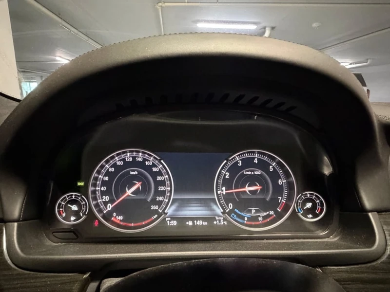 BMW 535 * 535i xDrive * CARFAX * БЕЗ ПЪРВОНАЧАЛНА ВНОСКА, снимка 7 - Автомобили и джипове - 52886059