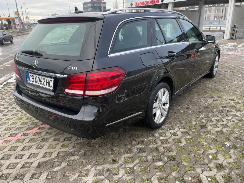 Mercedes-Benz E 220 220CDI Facelift, снимка 2 - Автомобили и джипове - 53049560