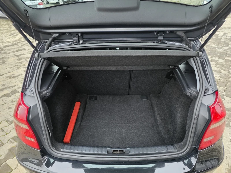 BMW 120 2.0D, снимка 13 - Автомобили и джипове - 53294707