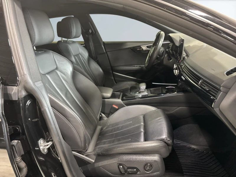 Audi A5 Audi A5 Sportback * АвтоКредит (ЦЕНА ДО БГ), снимка 14 - Автомобили и джипове - 53539293