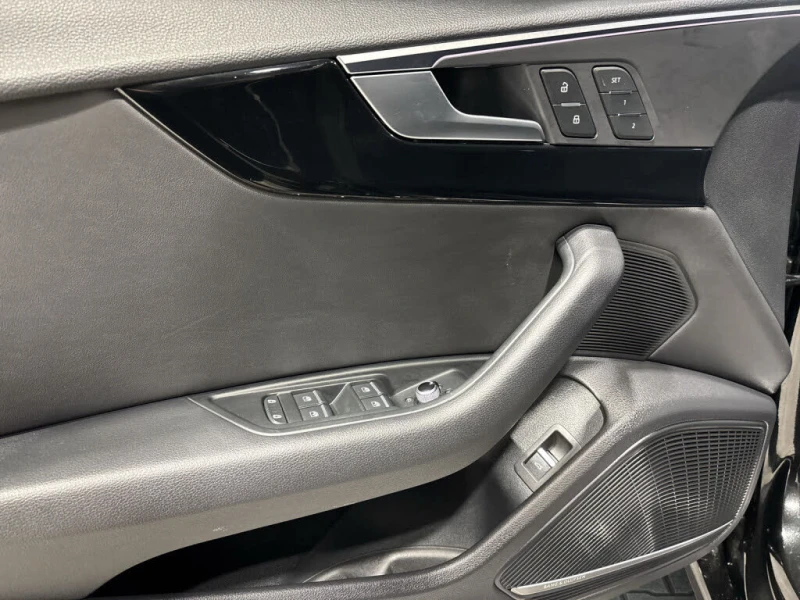 Audi A5 Audi A5 Sportback * АвтоКредит (ЦЕНА ДО БГ), снимка 15 - Автомобили и джипове - 53539293