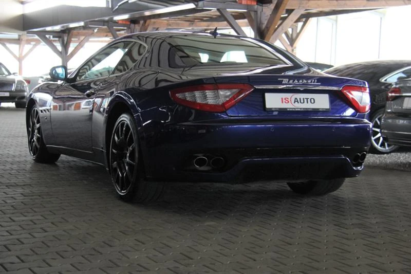 Maserati GranTurismo 4.2 V8/Automatik /BOSE/NAVI, снимка 5 - Автомобили и джипове - 35944811