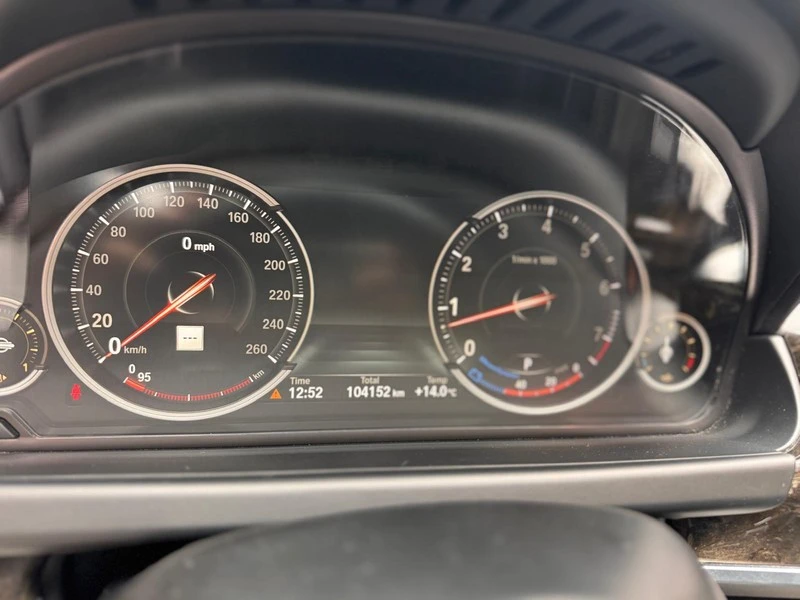 BMW 650 i xDrive, снимка 15 - Автомобили и джипове - 51881618