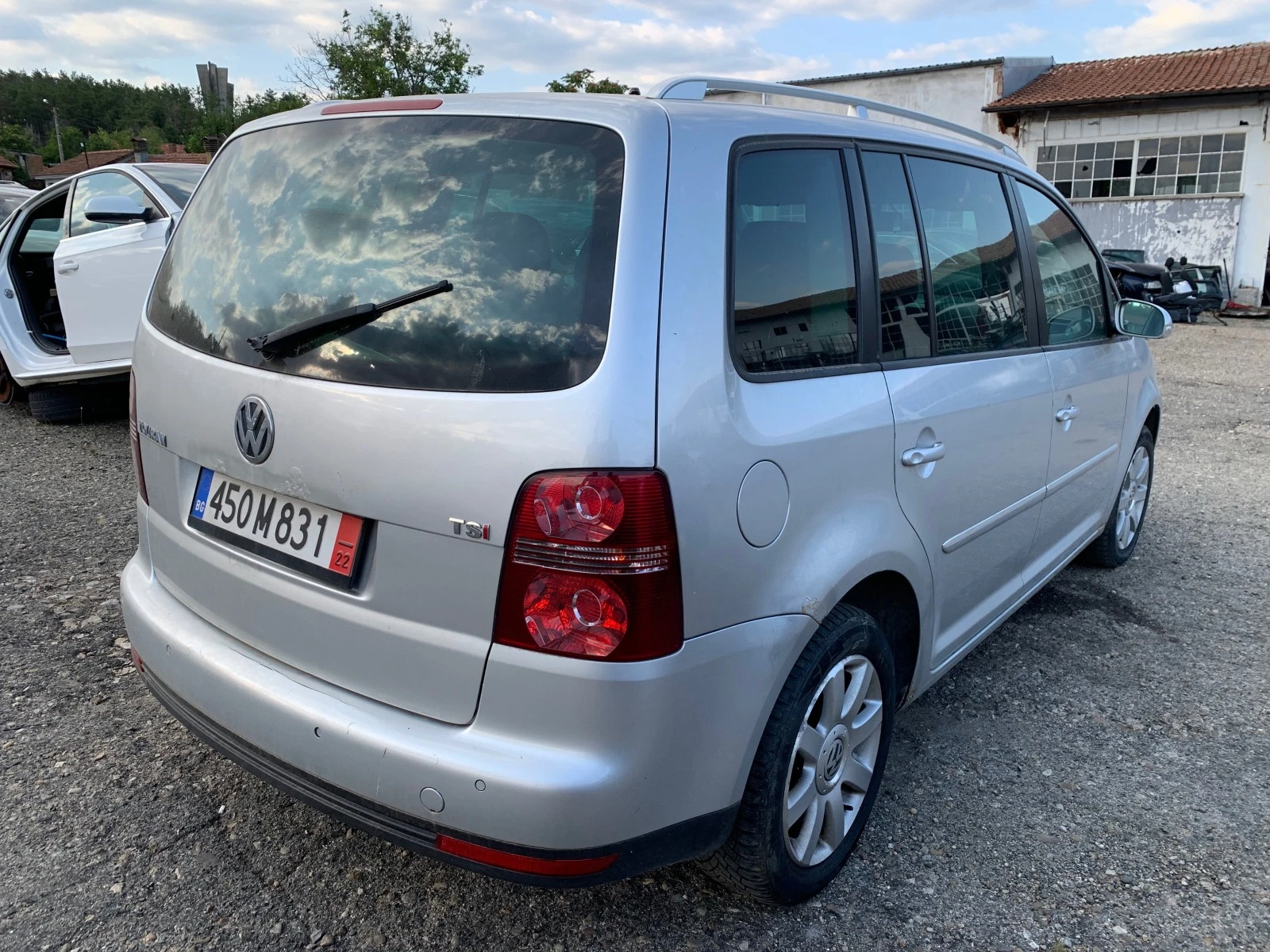 VW Touran 1.4TFSI - изображение 4