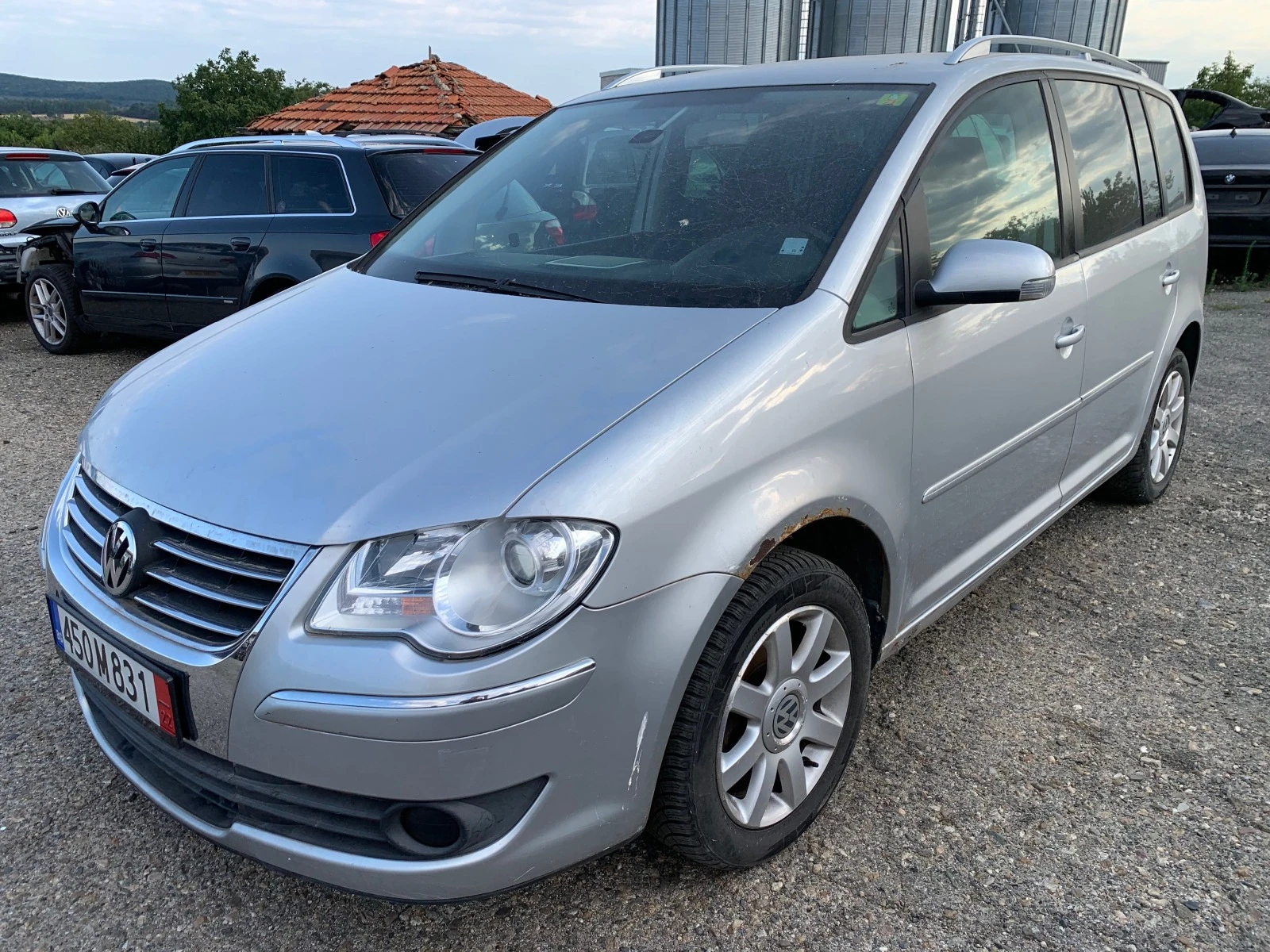 VW Touran 1.4TFSI - изображение 2