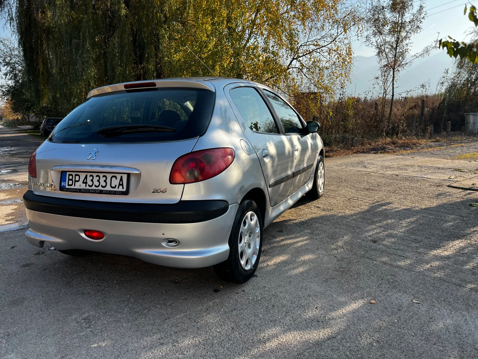 Peugeot 206 1.4 / 75 к.с. - изображение 2