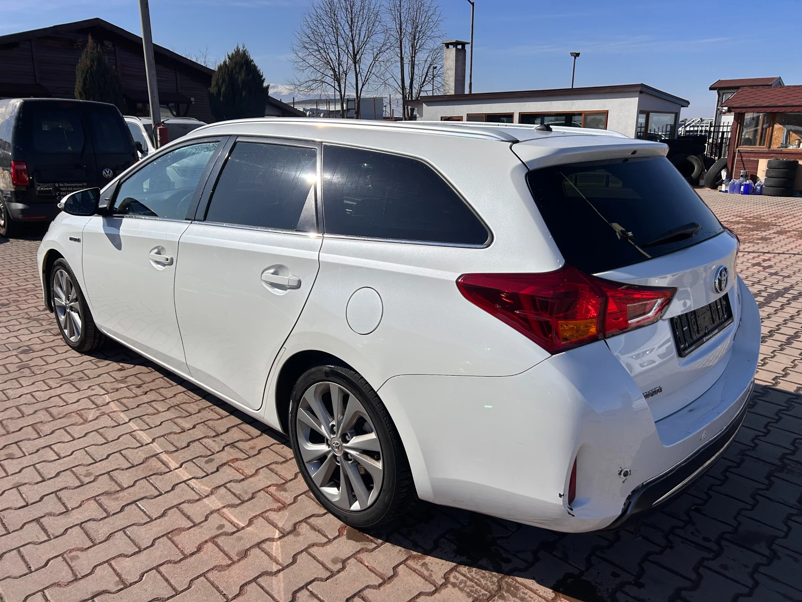 Toyota Auris 1.8HYBRID AVTOMAT/NAVI/KAMERA/KOJA  - изображение 8