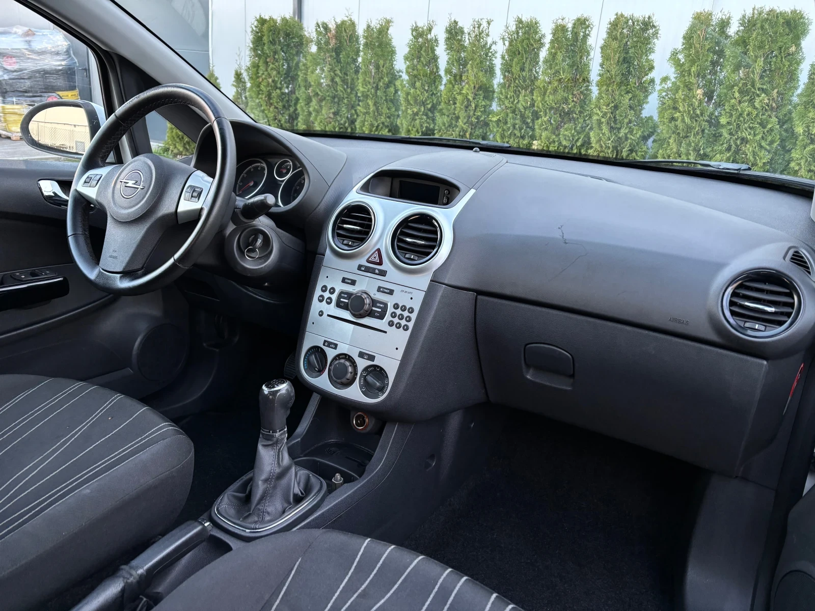 Opel Corsa CORSA D БЕНЗИН/ГАЗ ИТАЛИЯ КЛИМАТИК  - изображение 7