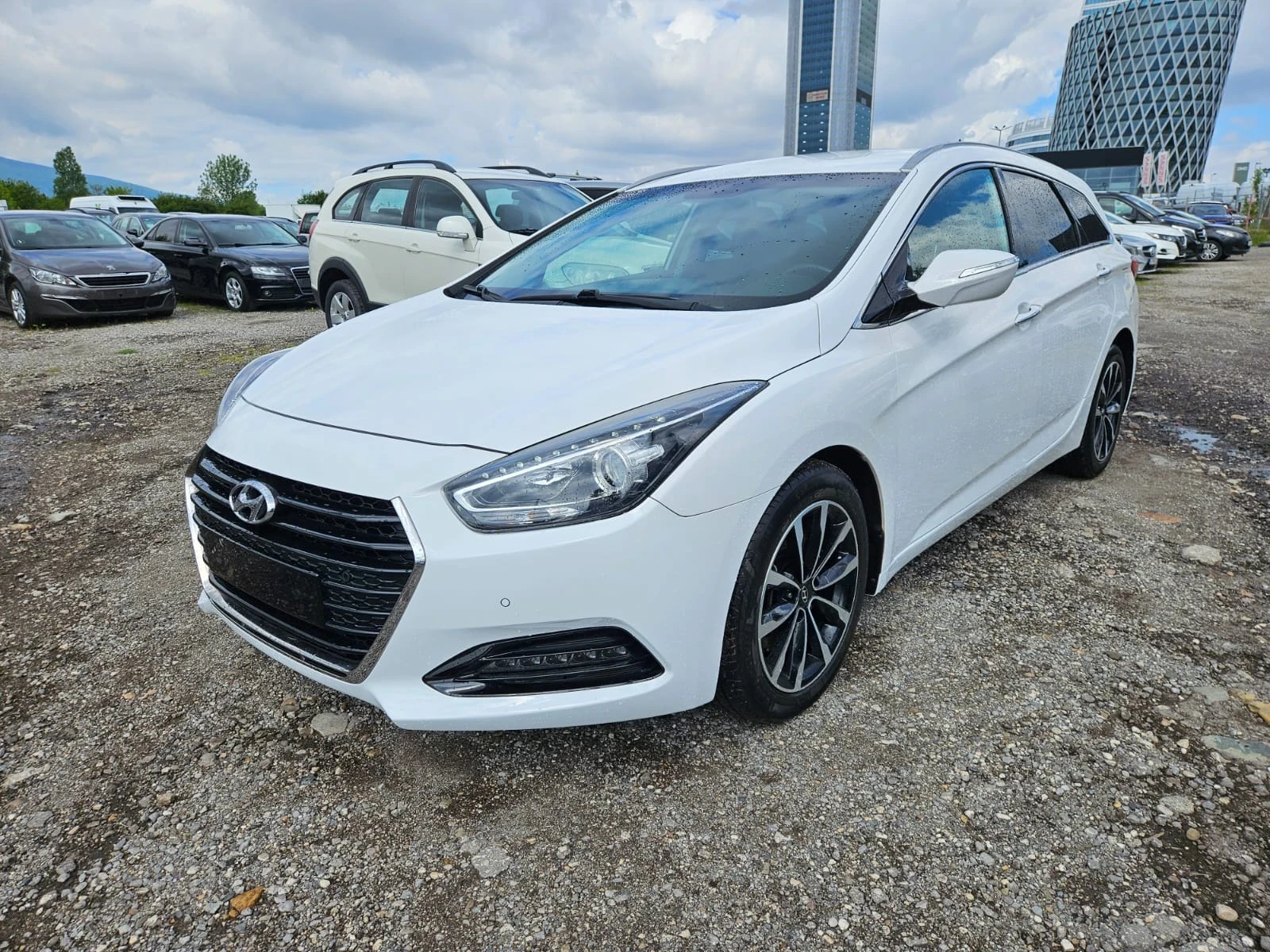 Hyundai I40 1.7 CRDI - изображение 3