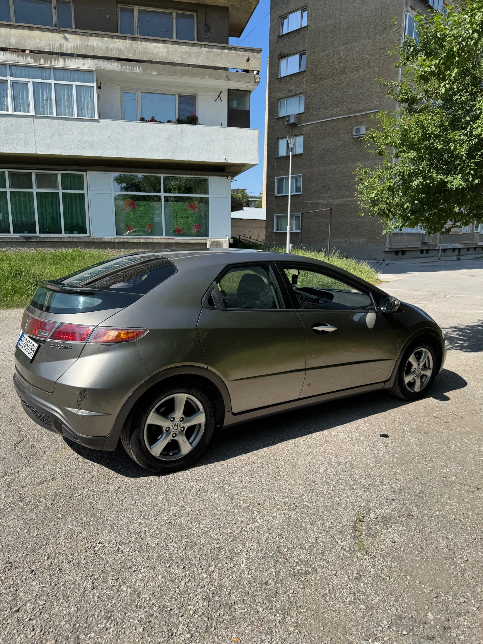 Honda Civic 1.4 - изображение 4