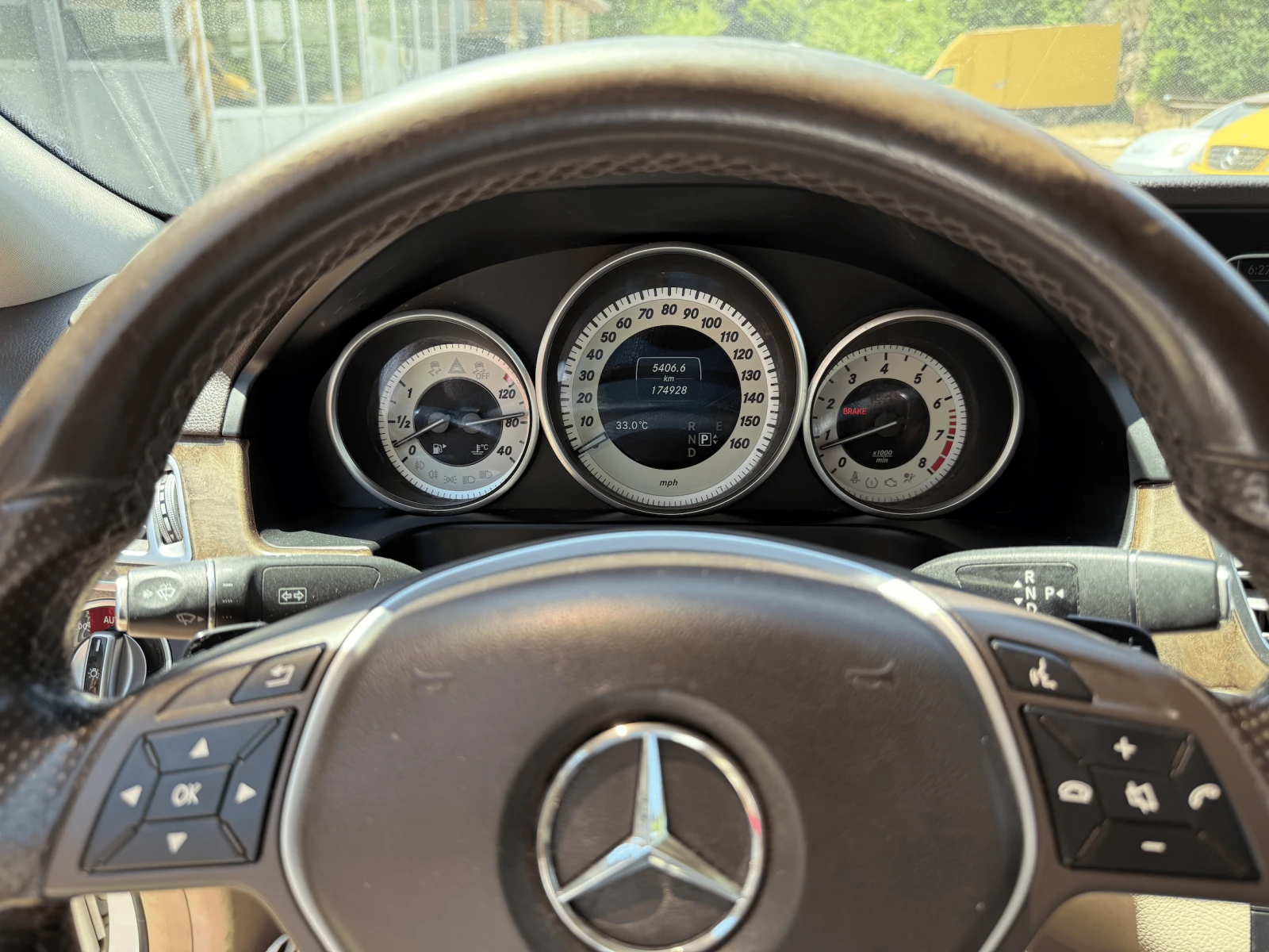 Mercedes-Benz E 350 3.5 V6 - изображение 10
