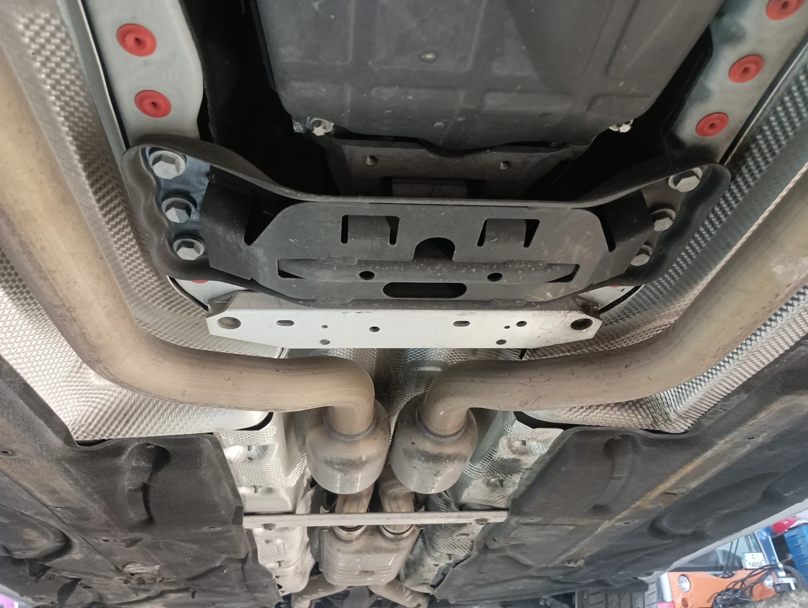 Mercedes-Benz E 350 3.5 V6 | Mobile.bg � ����������� 16