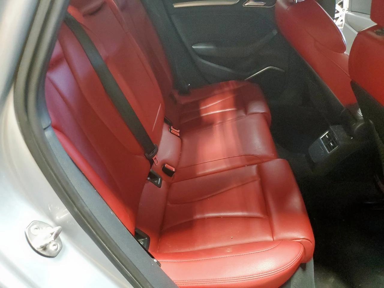 Audi S3 PREMIUM PLUS* ДИГ.ТАБЛО* АВТОКРЕДИТ - изображение 10