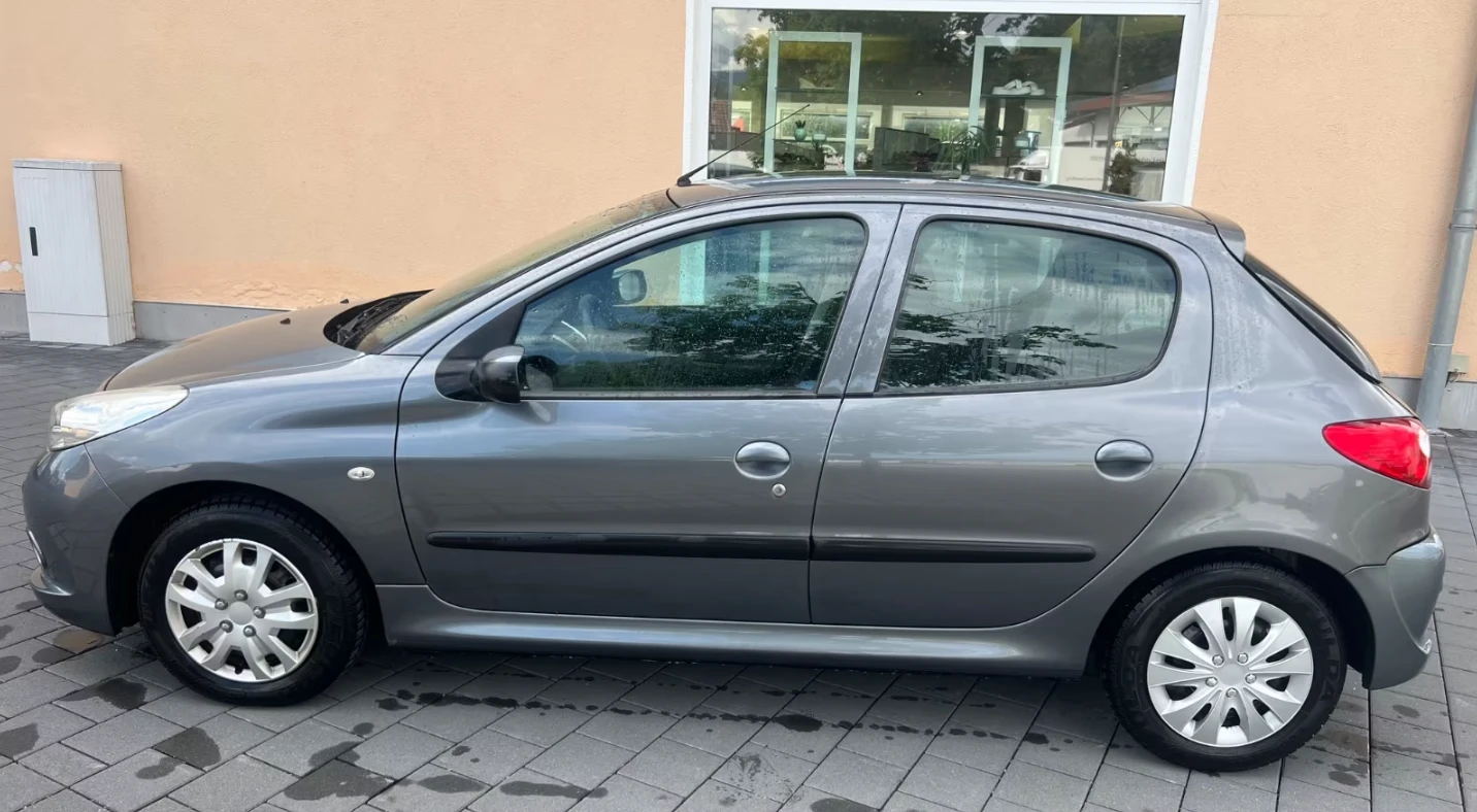 Peugeot 206 Plus 1.4 - изображение 4