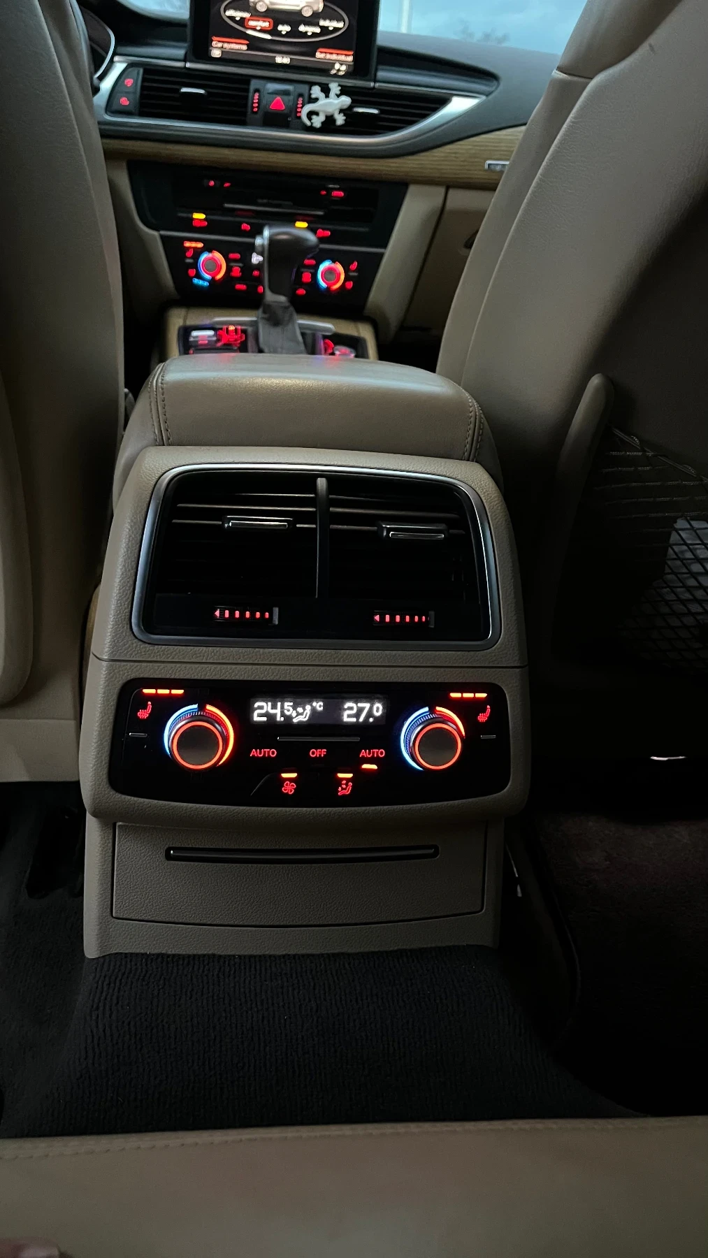 Audi A7, снимка 9 - Автомобили и джипове - 53953726