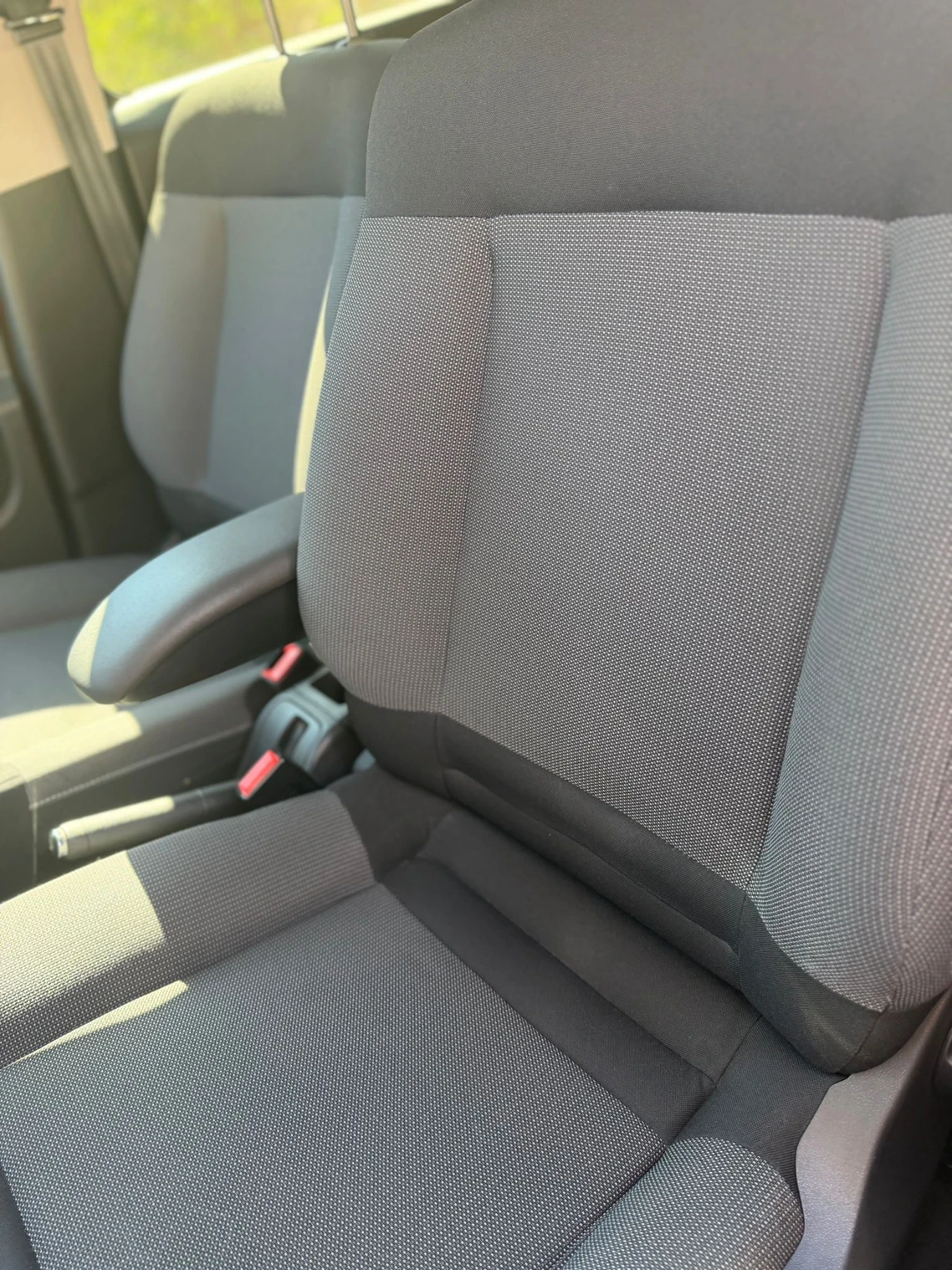 Citroen C4 Cactus, снимка 9 - Автомобили и джипове - 54160382