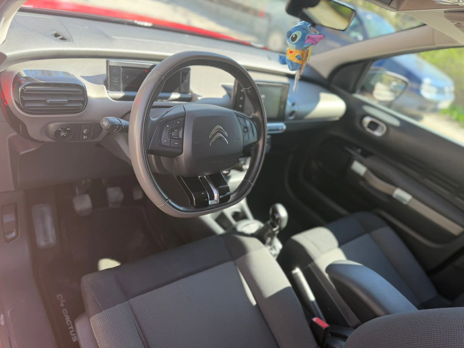 Citroen C4 Cactus, снимка 8 - Автомобили и джипове - 54160382