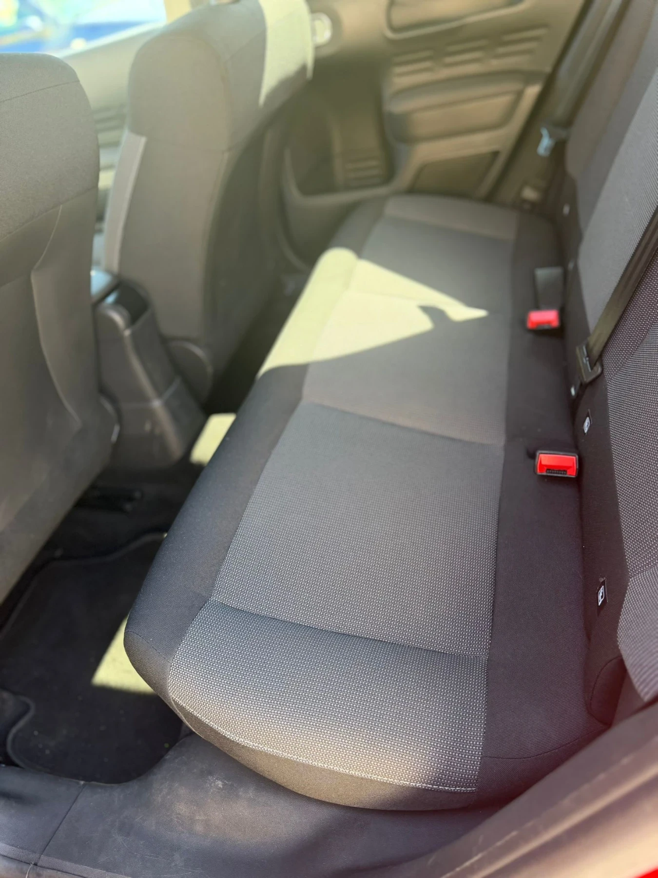 Citroen C4 Cactus, снимка 7 - Автомобили и джипове - 54160382