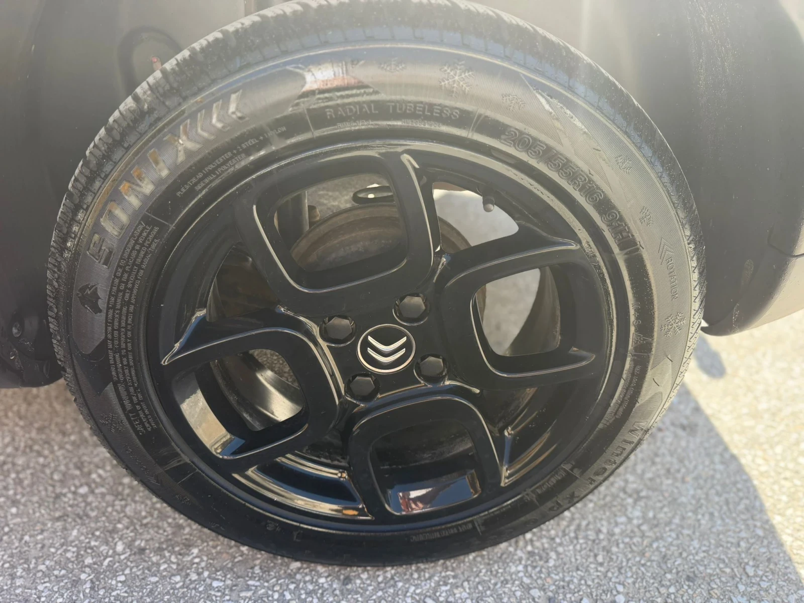 Citroen C4 Cactus, снимка 10 - Автомобили и джипове - 54160382