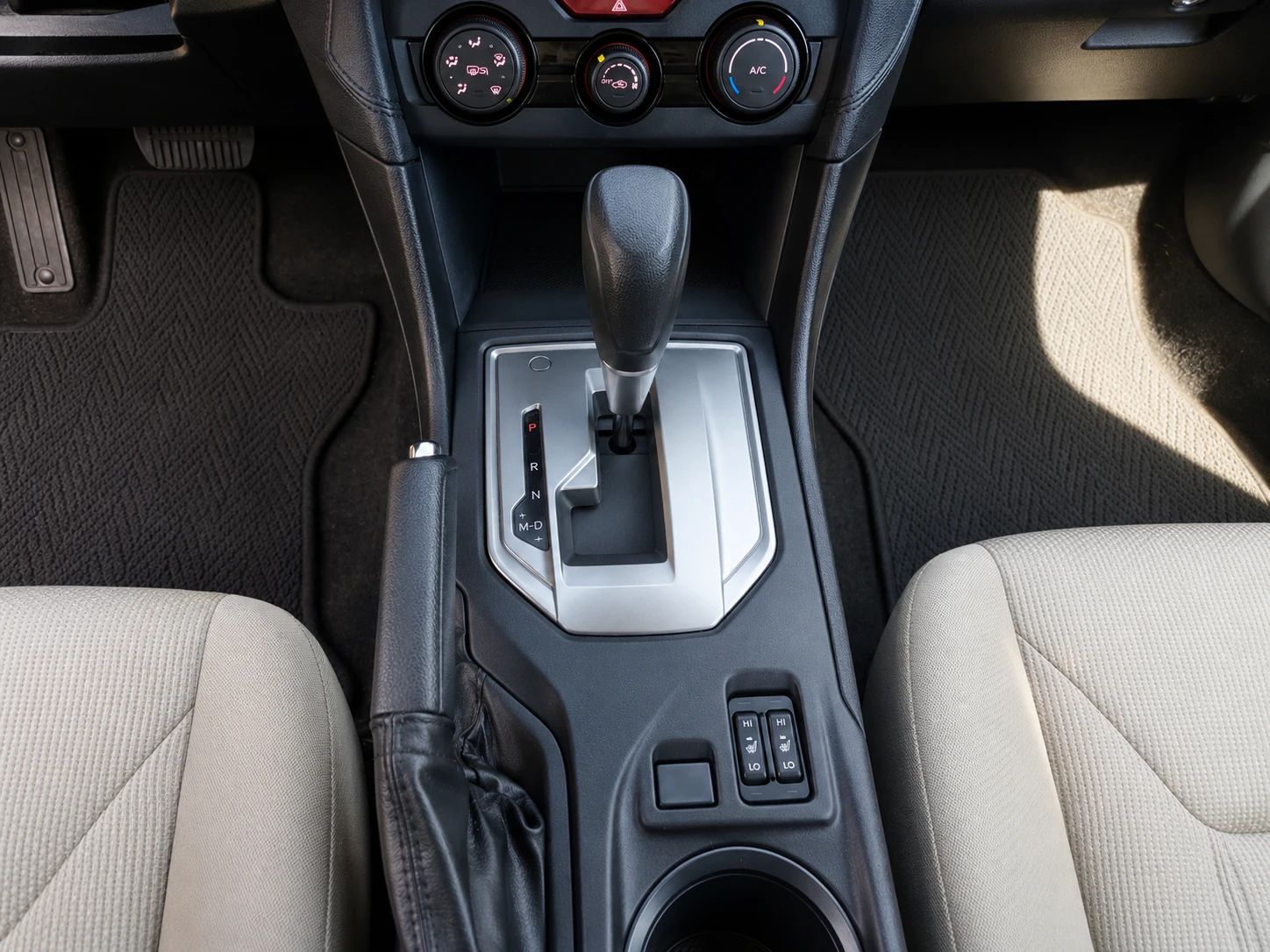 Subaru Impreza АВТОМАТИК/4Х4, снимка 12 - Автомобили и джипове - 54519698