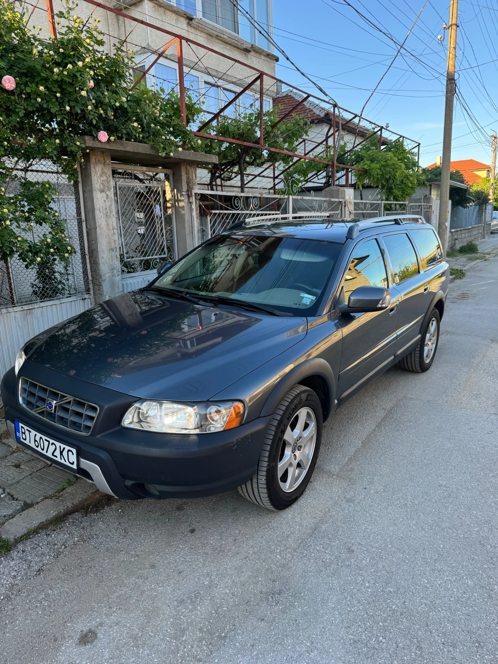 Volvo Xc70 D5, снимка 4 - Автомобили и джипове - 54633772