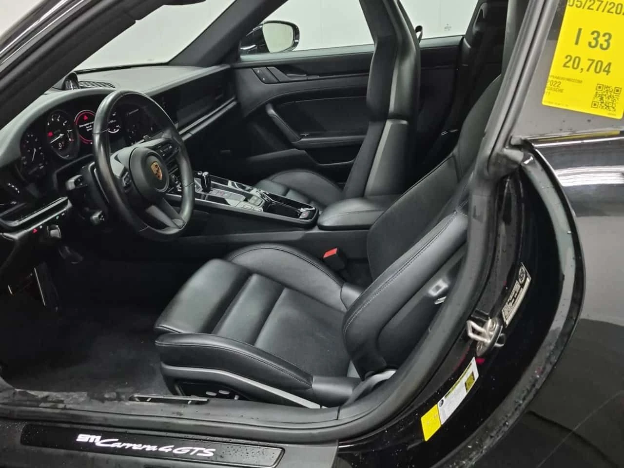 Porsche 911 * CARRERA 4 GTS * CARFAX * 20к км * , снимка 9 - Автомобили и джипове - 54878228