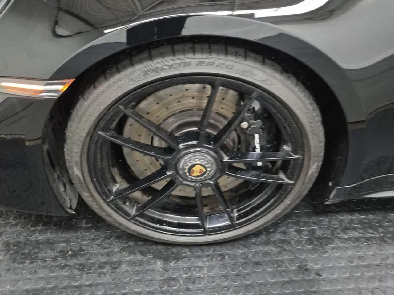 Porsche 911 * CARRERA 4 GTS * CARFAX * 20к км * , снимка 14 - Автомобили и джипове - 54878228