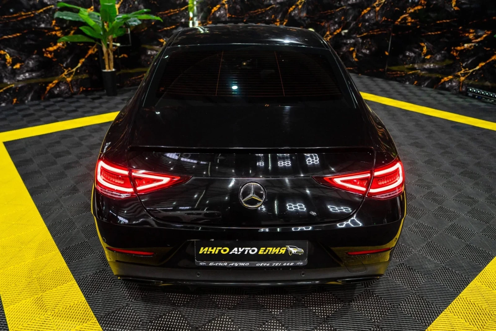 Mercedes-Benz CLS 400 D FULL AMG LINE LED NAVI 360 ЛИЗИНГ 100%, снимка 8 - Автомобили и джипове - 55047406